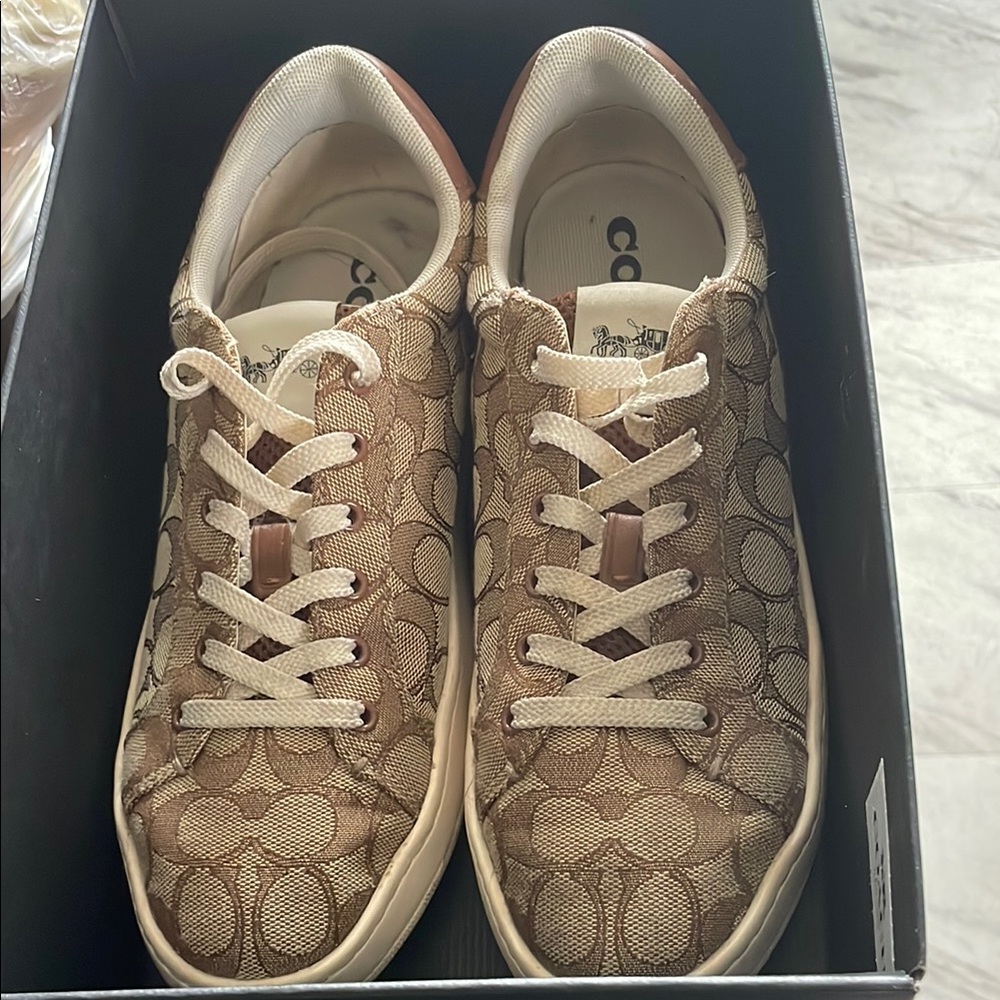 Coach Women's Tan Sneakers